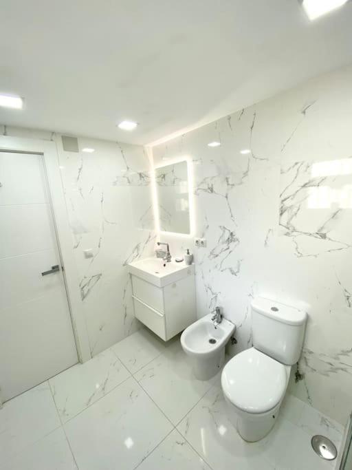 Casa Casablanca Leilighet Torremolinos Eksteriør bilde